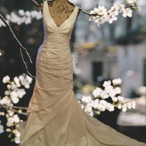 Sophia And Camilla Bridal Gown, size 12